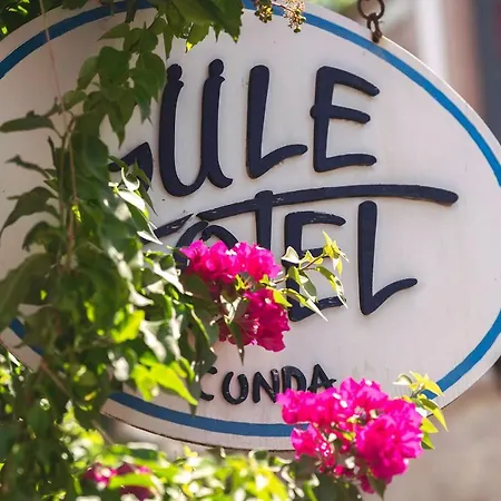 Gule Cunda Otel Ayvalı