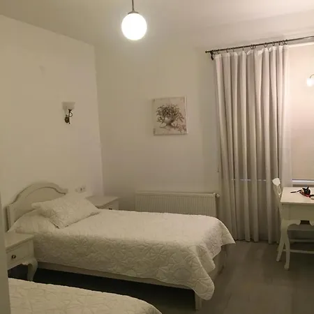 Отель Gule Cunda Айвалык