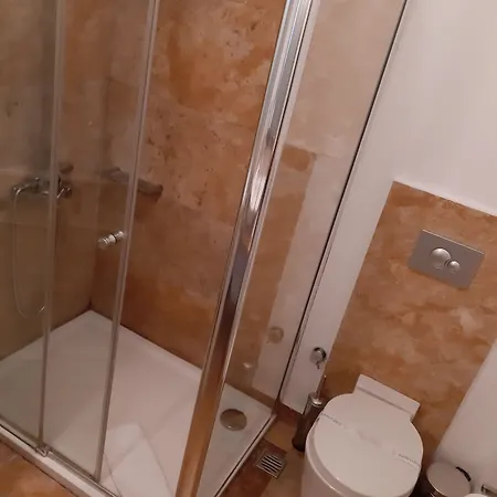 Otel Gule Cunda Ayvalı