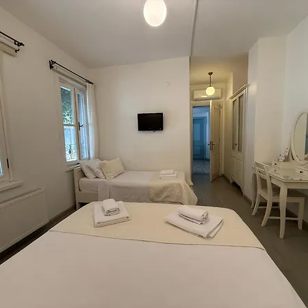 Gule Cunda Hotel