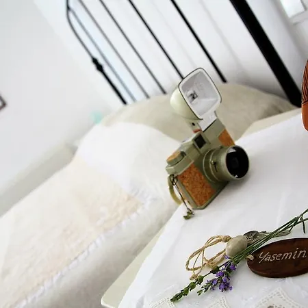 Gule Cunda Отель Айвалык