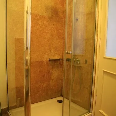 Отель Gule Cunda